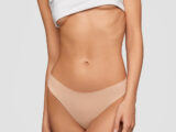 Tanga taupe : la lingerie invisible
